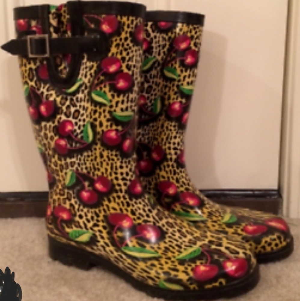 As-Is Chooka Signature Leaopard & Cherries Rain Boots